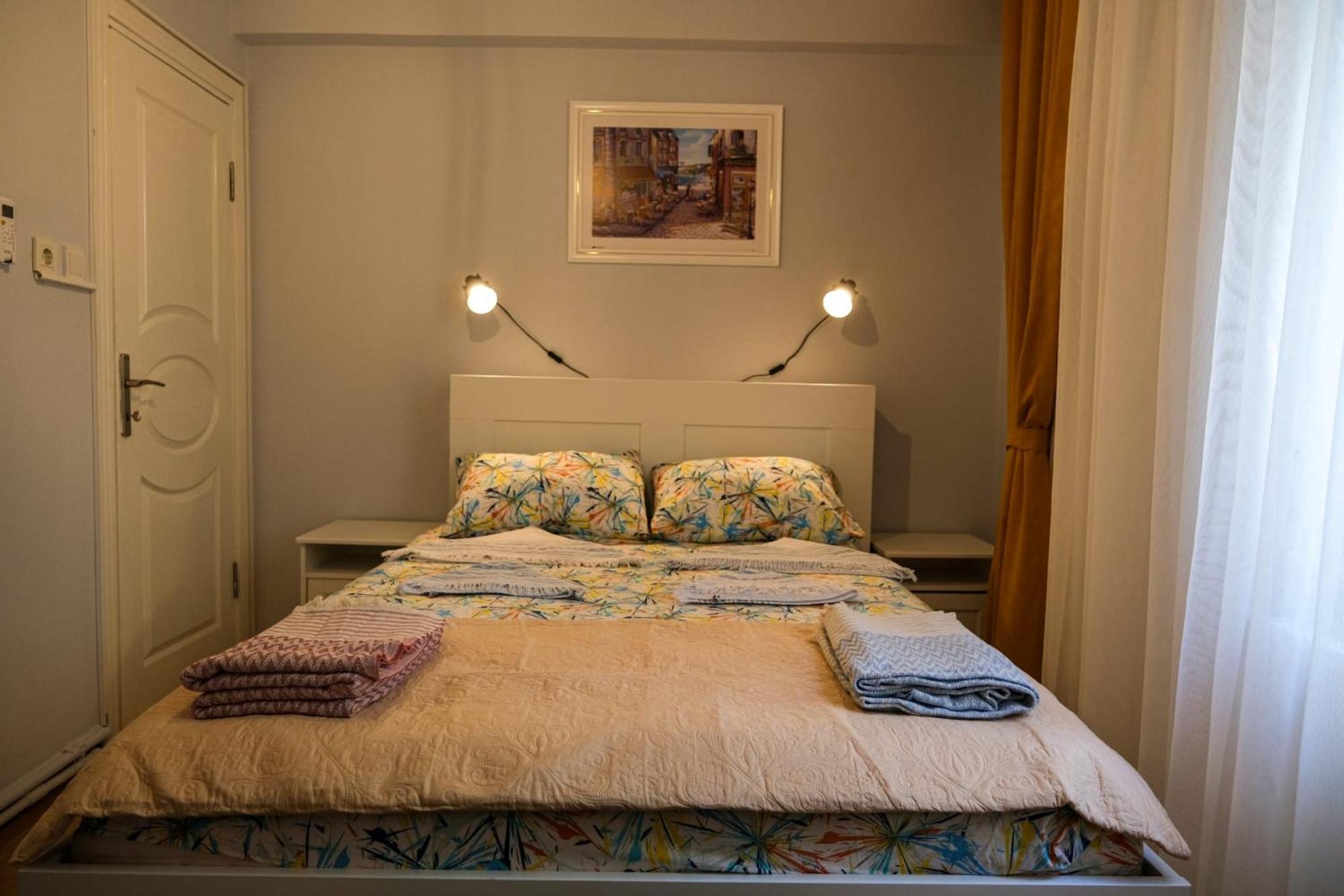 Taksim Pera House Apartment Истанбул Екстериор снимка