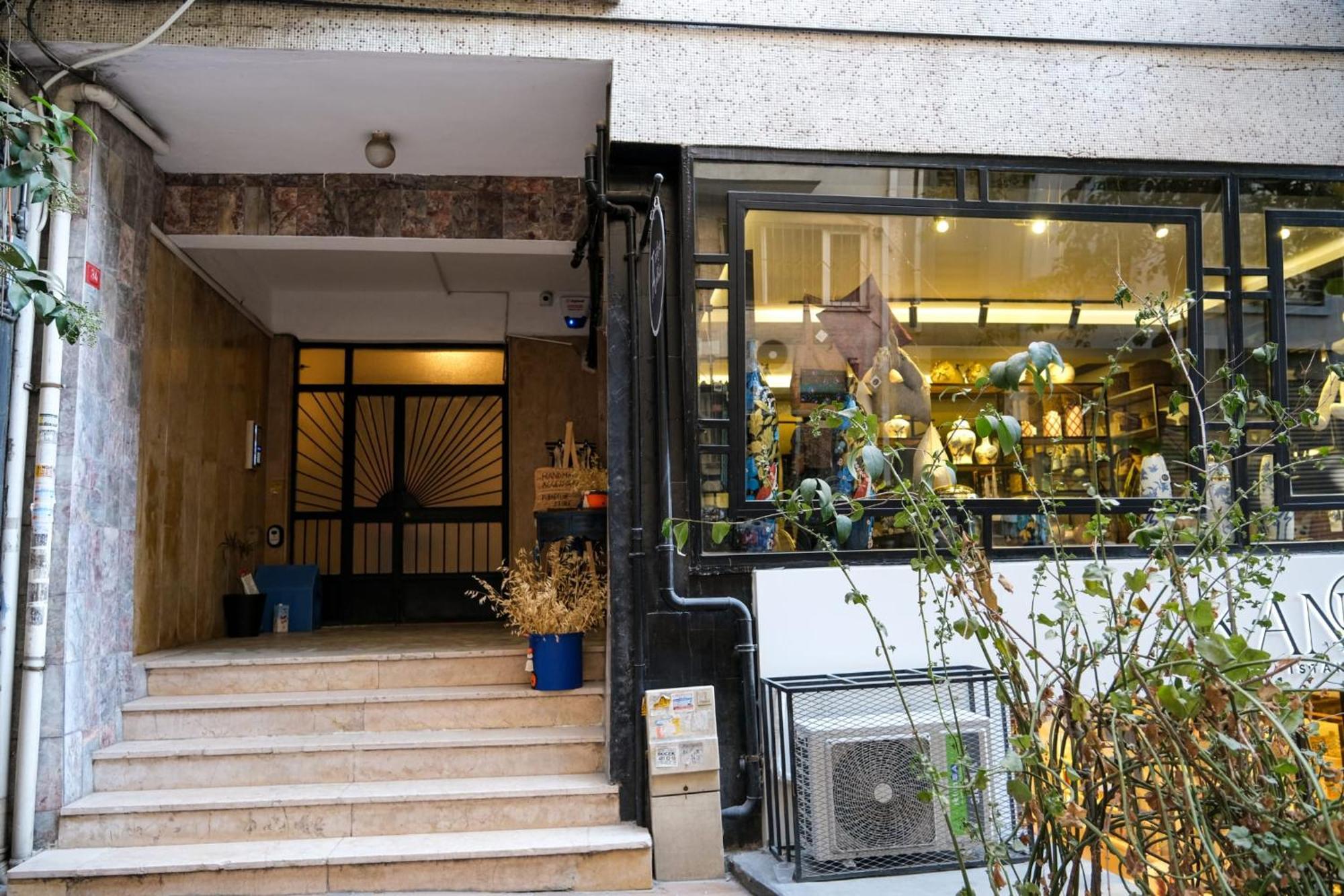 Taksim Pera House Apartment Истанбул Екстериор снимка